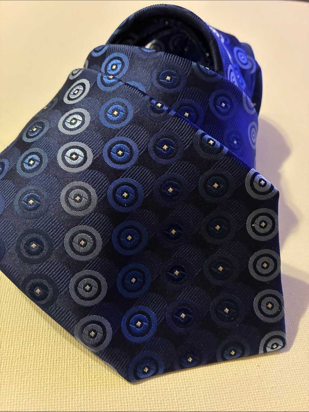 Sean John Navy and Blue Circular Pattern Men's Tie